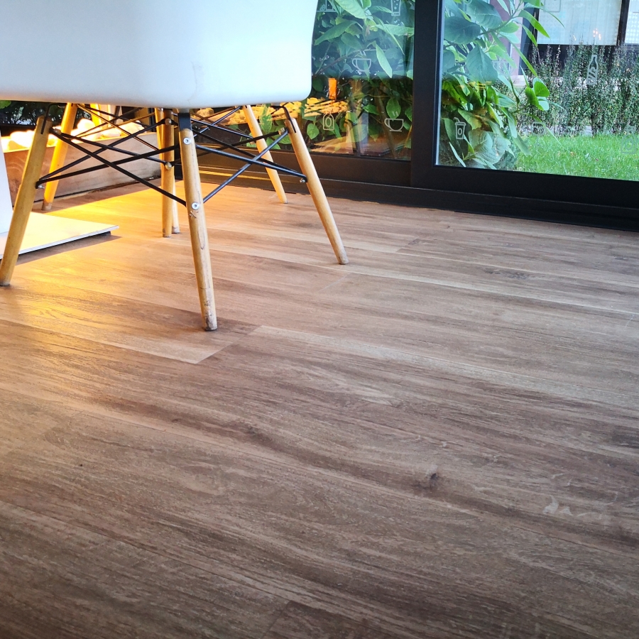 Elemental by Aspecta Country Oak Natural